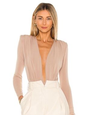 NWT Nookie Dasha bodysuit in latte features a plunging v-neckline - XS